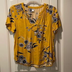Old Navy Gold/mustard yellow top size large
